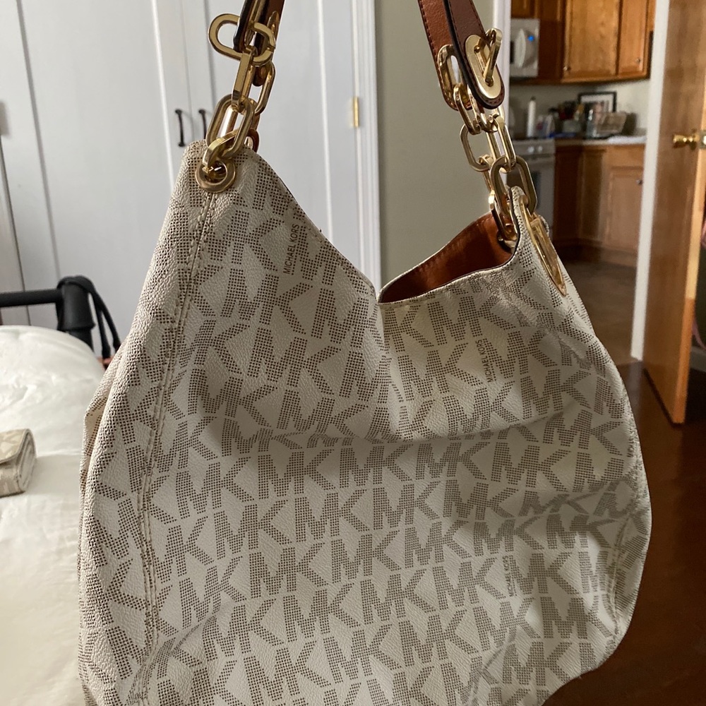 Michael Kors white leather purse